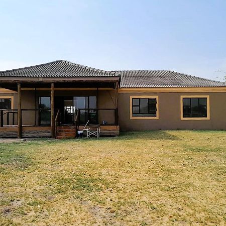 Dagha Boys Villa Khwai Buitenkant foto